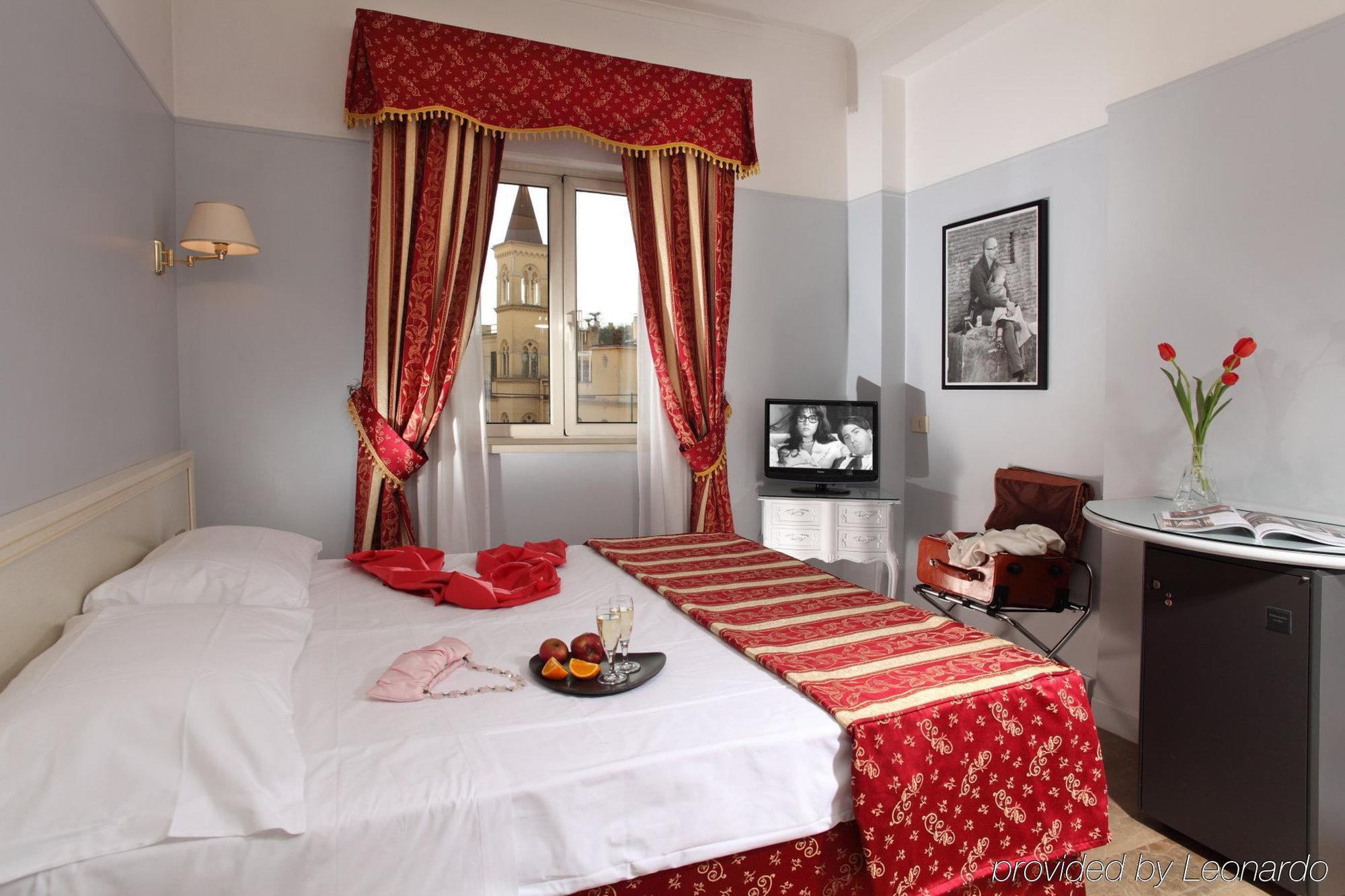 Modigliani Hotel 3*
